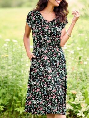 Lanz Floral Elegance Midi Dress with Pink and Black Rose Print Size M